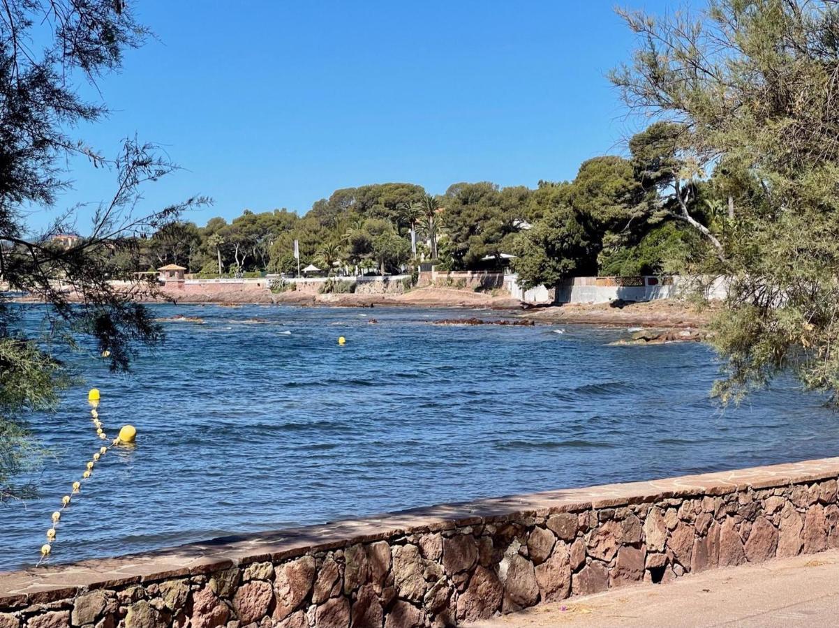Duplex T3 Boulouris Pieds Dans L Eau Apartment Saint-Raphaël Екстериор снимка