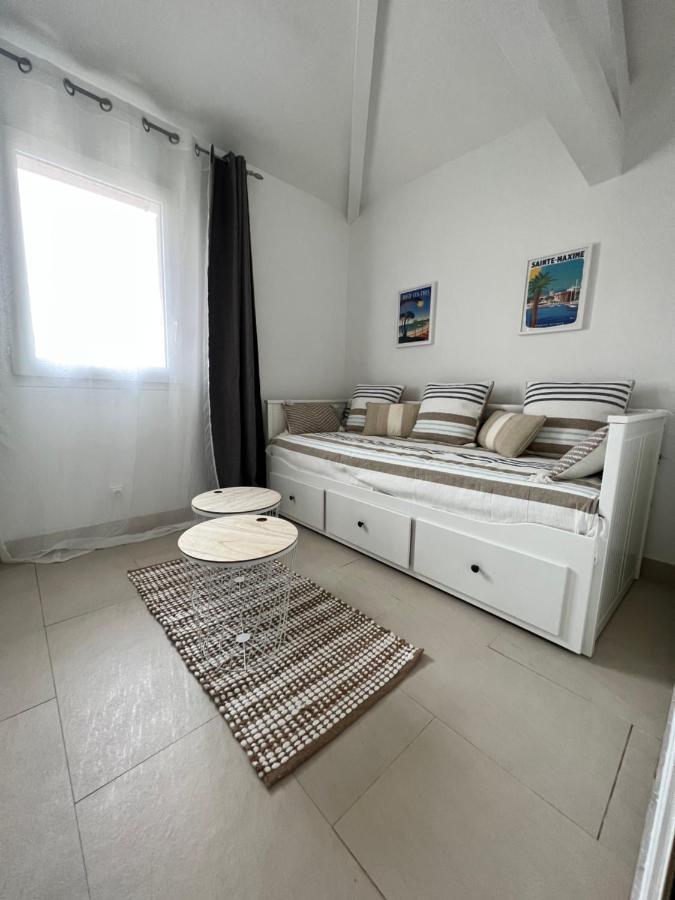 Duplex T3 Boulouris Pieds Dans L Eau Apartment Saint-Raphaël Екстериор снимка